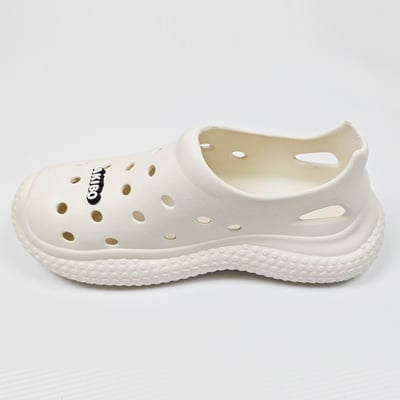 【買1送1】AKIBO帆船洞洞鞋-牛奶白(中性款、輕量、耐走、防水)  / 內附AKIBO品牌鞋扣1個。現在買再送鞋扣組(不挑款)14