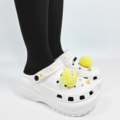 【買1送1】AKIBO老爹洞洞鞋-牛奶白(女款、7公分厚底增高、寬楦、輕量、兩穿、防水) / 內附AKIBO品牌鞋扣1個。現在買再送鞋扣組(不挑款)8