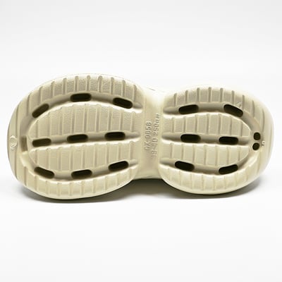 【買1送1】AKIBO搖滾老爹洞洞鞋-奶油白(女款、6公分厚底增高、輕量、兩穿、防水) / 內附AKIBO品牌鞋扣1個。現在買再送鞋扣組(不挑款)17