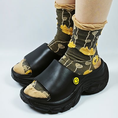 【買1送1】AKIBO韓系動感厚底涼鞋-經典黑(女款、5公分厚底增高、輕量、防水) / 內附AKIBO品牌鞋扣1個。現在買再送鞋扣組(不挑款)14