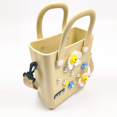 【買1送1】AKIBO吐司包-奶茶(創意點點洞洞包。中性款、輕量、防水) / 內附AKIBO品牌鞋扣1個。現在買再送鞋扣組(不挑款)