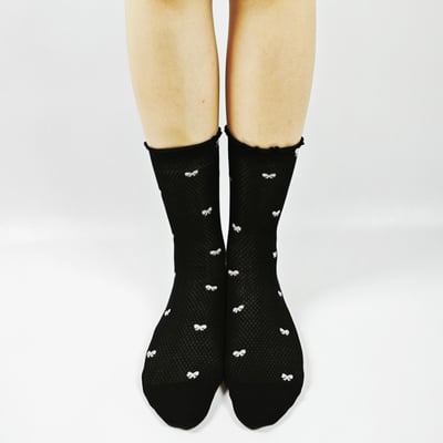 AKIBO蝴蝶結荷葉邊中筒襪(兩件組)-女款5