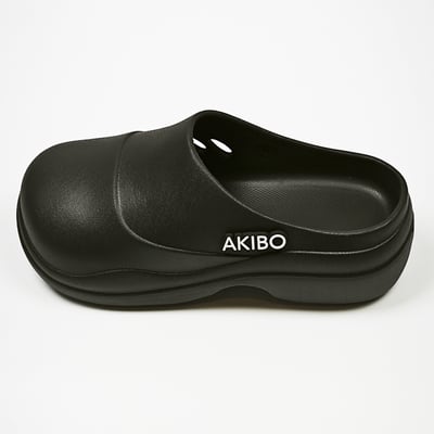 【買1送1】AKIBO清新穆勒鞋-經典黑(女款、輕量、耐走、防水) / 內附AKIBO品牌鞋扣1個。現在買再送鞋扣組(不挑款)11