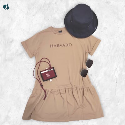 NCAA哈佛大學Harvard經典Logo洋裝-深卡其12