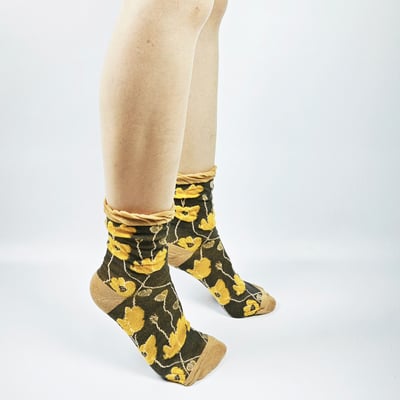 AKIBO暮色印象中筒襪(三件組)-女款6