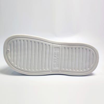 【買1送1】AKIBO毛毛洞洞短靴-牛奶白(女款、4公分厚底增高、雲朵感、輕量、保暖) / 內附AKIBO品牌鞋扣2個。現在買再送鞋扣組(不挑款)14