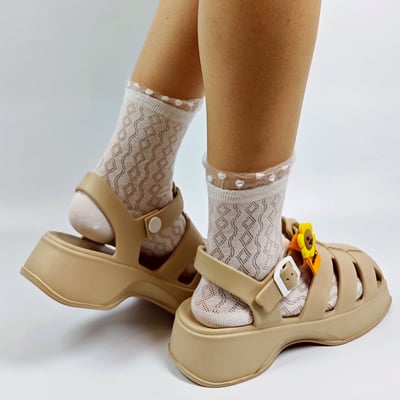 AKIBO輕量羅馬鞋-卡其(女款、雲朵感、輕量、兩穿、防水)  / 內附AKIBO品牌綁帶一組4