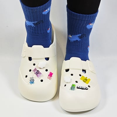 【買1送1】AKIBO布丁洞洞鞋-牛奶白(女款、寬楦、雲朵感、輕量、耐走、防水) / 內附AKIBO品牌鞋扣1個。現在買再送鞋扣組(不挑款)8