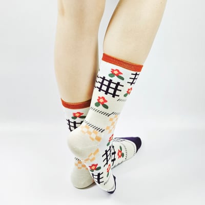 AKIBO格趣派對中筒襪(三件組)-中性款