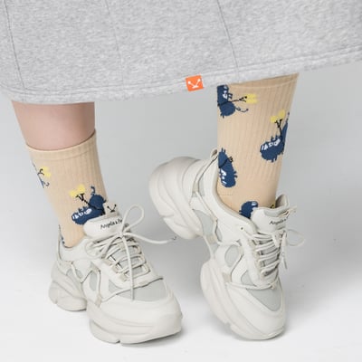 Angelia&Pets緹花滿版襪-卡其