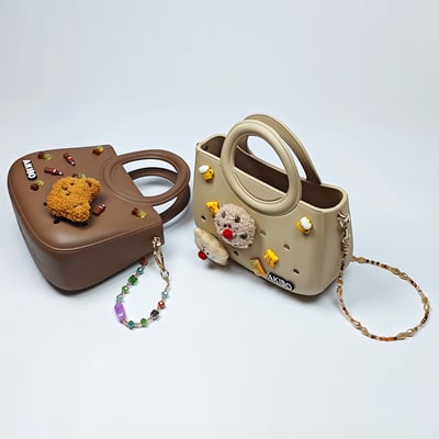 【買1送1】AKIBO滿月包-焦糖咖/魅力鍊條背帶(肩背手提洞洞包。中性款、輕量、防水) / 內附AKIBO品牌鞋扣1個。現在買再送鞋扣組(不挑款)11