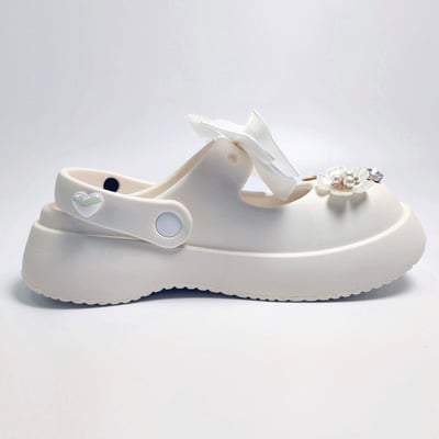 【買1送1】AKIBO瑪莉珍洞洞鞋-牛奶白(女款、4.5公分厚底增高、雲朵感、輕量、兩穿、防水)  / 內附AKIBO品牌鞋扣1個。現在買再送鞋扣組(不挑款)15