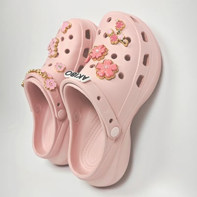 【買1送1】AKIBO厚底洞洞鞋-櫻花粉(女款、6公分厚底增高、寬楦、輕量、兩穿、防水) / 內附AKIBO品牌鞋扣1個。現在買再送鞋扣組(不挑款)1