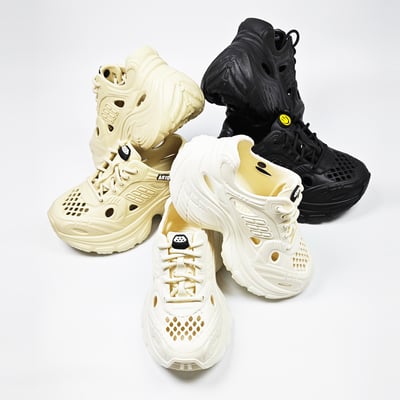 【買1送1】AKIBO輕量透氣老爹鞋-牛奶白(女款、6公分厚底增高、一體成型、輕量、耐走、防水) / 內附AKIBO品牌鞋扣1個。現在買再送鞋扣組(不挑款)17