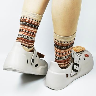 【買1送1】AKIBO全方位機能洞洞鞋-質感灰(中性款、雲朵感、輕量、防水) / 內附AKIBO品牌鞋扣1個。現在買再送鞋扣組(不挑款)10