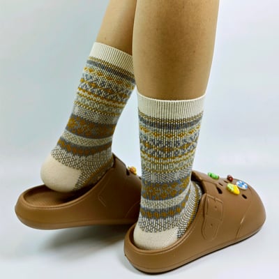 【買1送1】AKIBO布丁洞洞鞋-咖啡(女款、寬楦、雲朵感、輕量、耐走、防水) / 內附AKIBO品牌鞋扣1個。現在買再送鞋扣組(不挑款)13