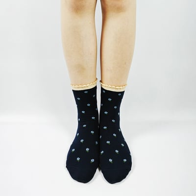 AKIBO復古學院風中筒襪(三件組)-女款5