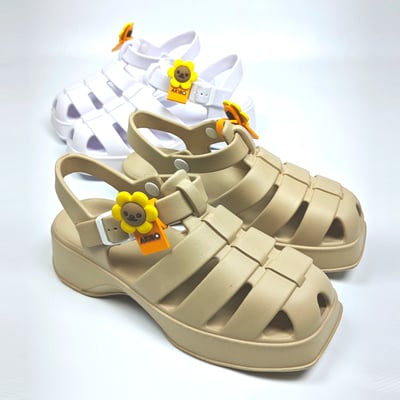 AKIBO輕量羅馬鞋-卡其(女款、雲朵感、輕量、兩穿、防水)  / 內附AKIBO品牌綁帶一組18