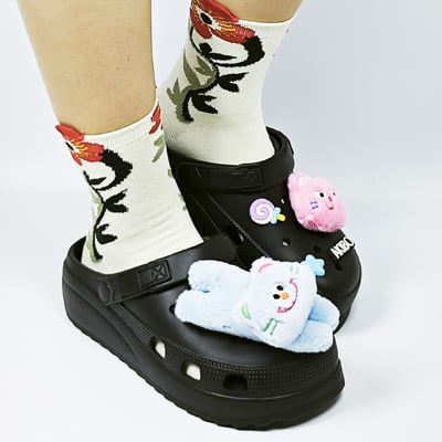 【買1送1】AKIBO餅乾洞洞鞋(二代)-經典黑(中性款、輕量、耐走、兩穿、防水) / 內附AKIBO品牌鞋扣1個。現在買再送鞋扣組(不挑款)8