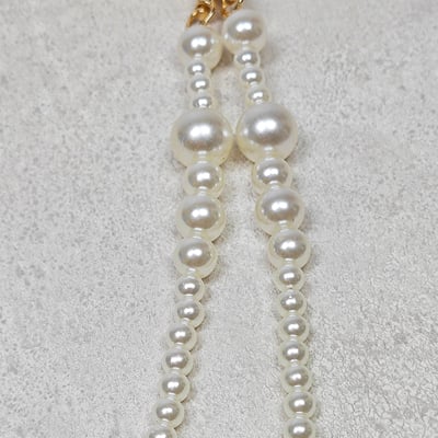 AKIBO優雅珍珠包包手機掛繩-牛奶白(女款、珍珠) / 內附AKIBO品牌手機掛片1個7