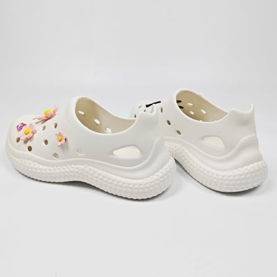 【買1送1】AKIBO帆船洞洞鞋-牛奶白(中性款、輕量、耐走、防水)  / 內附AKIBO品牌鞋扣1個。現在買再送鞋扣組(不挑款)6