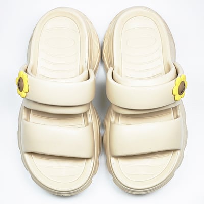 【買1送1】AKIBO澎澎雙帶厚底涼鞋-奶油白(女款、5公分厚底增高、雲朵感、輕量、兩穿、防水) / 內附AKIBO品牌鞋扣1個。現在買再送鞋扣組(不挑款)2