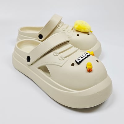 【買1送1】AKIBO小木偶洞洞鞋-奶油白(中性款、5公分厚底增高、輕量、兩穿、防水) / 內附AKIBO品牌鞋扣1個。現在買再送鞋扣組(不挑款)9