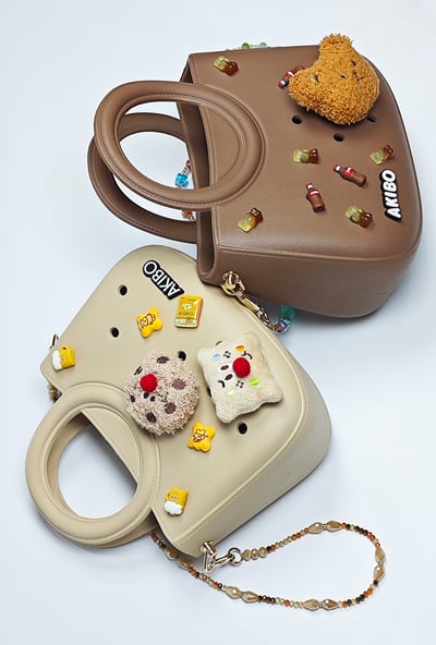 【買1送1】AKIBO滿月包-奶油白/星光珠環背帶(肩背手提洞洞包。中性款、輕量、防水) / 內附AKIBO品牌鞋扣1個。現在買再送鞋扣組(不挑款)13