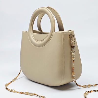 【買1送1】AKIBO滿月包-奶油白/星光珠環背帶(肩背手提洞洞包。中性款、輕量、防水) / 內附AKIBO品牌鞋扣1個。現在買再送鞋扣組(不挑款)7