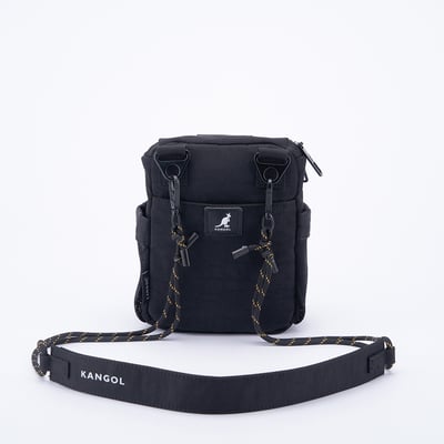KANGOL水洗尼龍小側包-黑2