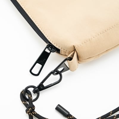 KANGOL水洗尼龍雲朵包-卡7