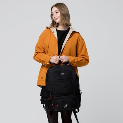 KANGOL袋鼠多功能後背包-黑(男女共款)5