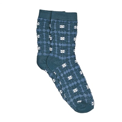 AKIBO藍調浮雕花紋中筒襪(三件組)-女款