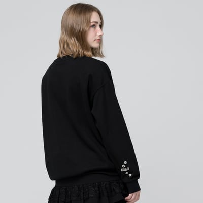 AKIBO日系落肩立體繡大學T-經典黑(男女共款)4