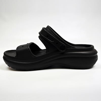 【買1送1】AKIBO千層洞洞鞋-經典黑(女款、耐走、兩穿、防水) / 內附AKIBO品牌鞋扣1個。現在買再送鞋扣組(不挑款)12