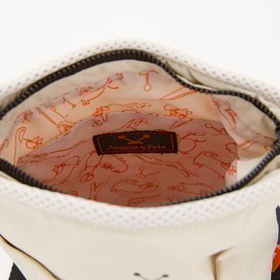 Angelia&Pets輕防撥水側肩包-淺卡其9