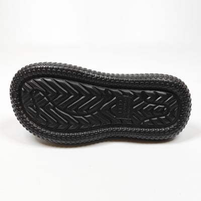 【買1送1】AKIBO帆船洞洞鞋-經典黑(中性款、輕量、耐走、防水) / 內附AKIBO品牌鞋扣1個。現在買再送鞋扣組(不挑款)16