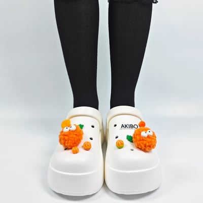 【買1送1】AKIBO極簡厚底洞洞鞋-牛奶白(女款、寬楦、耐走、兩穿、防水)/ 內附AKIBO品牌鞋扣1個。現在買再送鞋扣組(不挑款)8