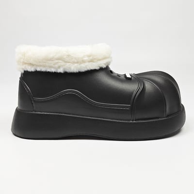 【買1送1】AKIBO毛毛洞洞短靴-經典黑(女款、4公分厚底增高、雲朵感、輕量、保暖) / 內附AKIBO品牌鞋扣2個。現在買再送鞋扣組(不挑款)17