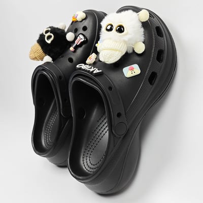 【買1送1】AKIBO厚底洞洞鞋-經典黑(女款、6公分厚底增高、寬楦、輕量、兩穿、防水) / 內附AKIBO品牌鞋扣1個。現在買再送鞋扣組(不挑款)1