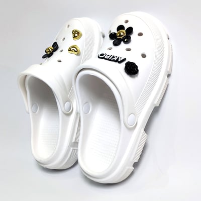 AKIBO酷玩花心款洞洞鞋扣 (六件組)3