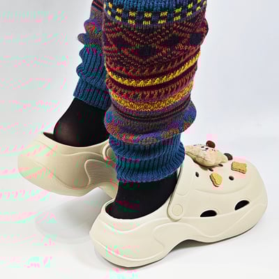 【買1送1】AKIBO波浪厚底洞洞鞋-奶油白(女款、6公分厚底增高、輕量、兩穿、防水) / 內附AKIBO品牌鞋扣1個。現在買再送鞋扣組(不挑款)12