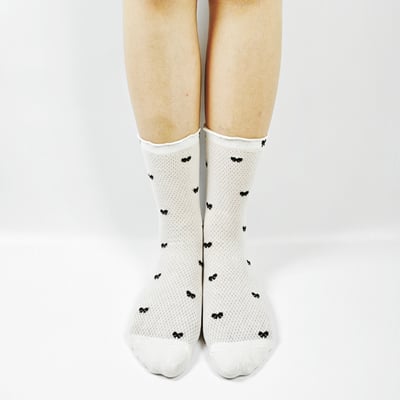 AKIBO蝴蝶結荷葉邊中筒襪(兩件組)-女款10