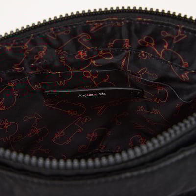 Angelia&Pets輕便斜肩包-黑10