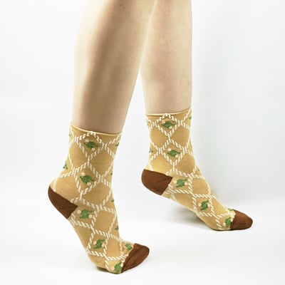 AKIBO森系花語中筒襪(三件組)-女款