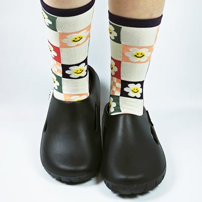 【買1送1】AKIBO巧巴達勃肯鞋-經典黑(中性款、雲朵感、輕量、耐走、防水) / 內附AKIBO品牌鞋扣1個。現在買再送鞋扣組(不挑款)6