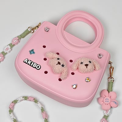 【買1送1】AKIBO滿月包-櫻花粉/手工編織花朵背帶(肩背手提洞洞包。中性款、輕量、防水) / 內附AKIBO品牌鞋扣1個。現在買再送鞋扣組(不挑款)5