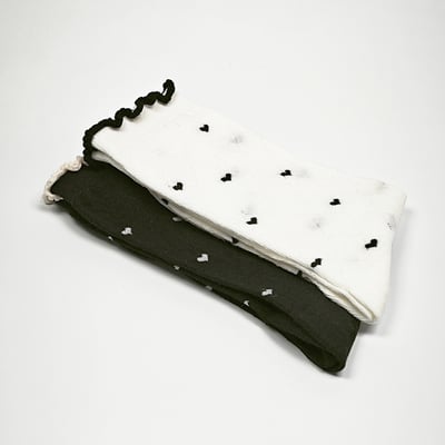 AKIBO愛心荷葉邊中筒襪(兩件組)-女款