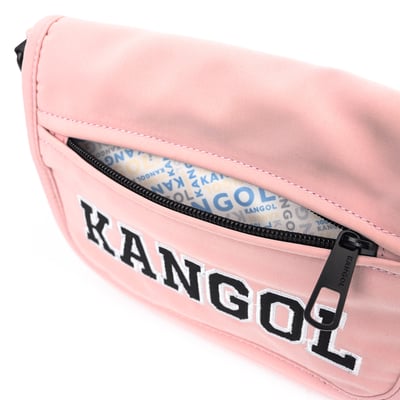 KANGOL袋鼠字母Logo側背包 -粉8