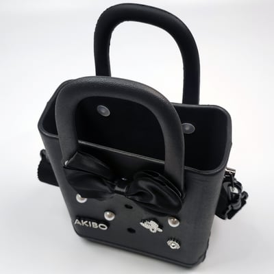 【買1送1】AKIBO吐司包-經典黑(創意點點洞洞包。中性款、輕量、防水) / 內附AKIBO品牌鞋扣1個。現在買再送鞋扣組(不挑款)
